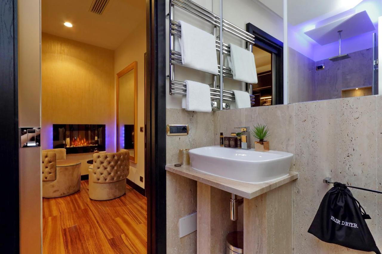 สแปนิช ฮิลล์ คอลเลคชั่น - ลักชัวรี สวีท แอนด์ จากุซซี Hotel โรม ภายนอก รูปภาพ